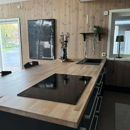 Moderne Med Badstu Og Privat Parkering Med El Lader Villa *